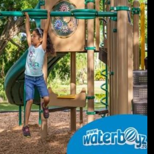 Siguranță și distracție pentru copii: Aschii din lemn ecologice în spațiile de joacă