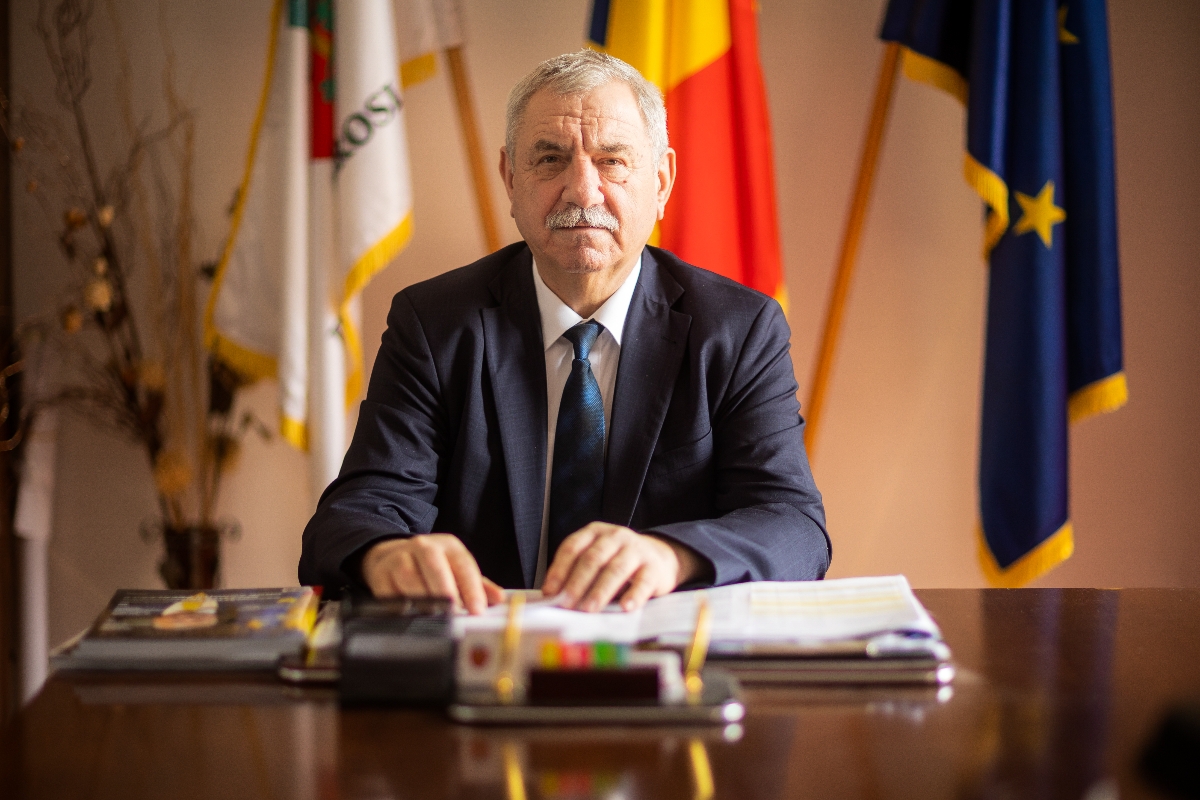 Miroslava, drumul de la comună la oraș