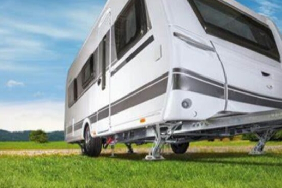 Remorci și rulote auto protejate anticoroziv prin zincare termică