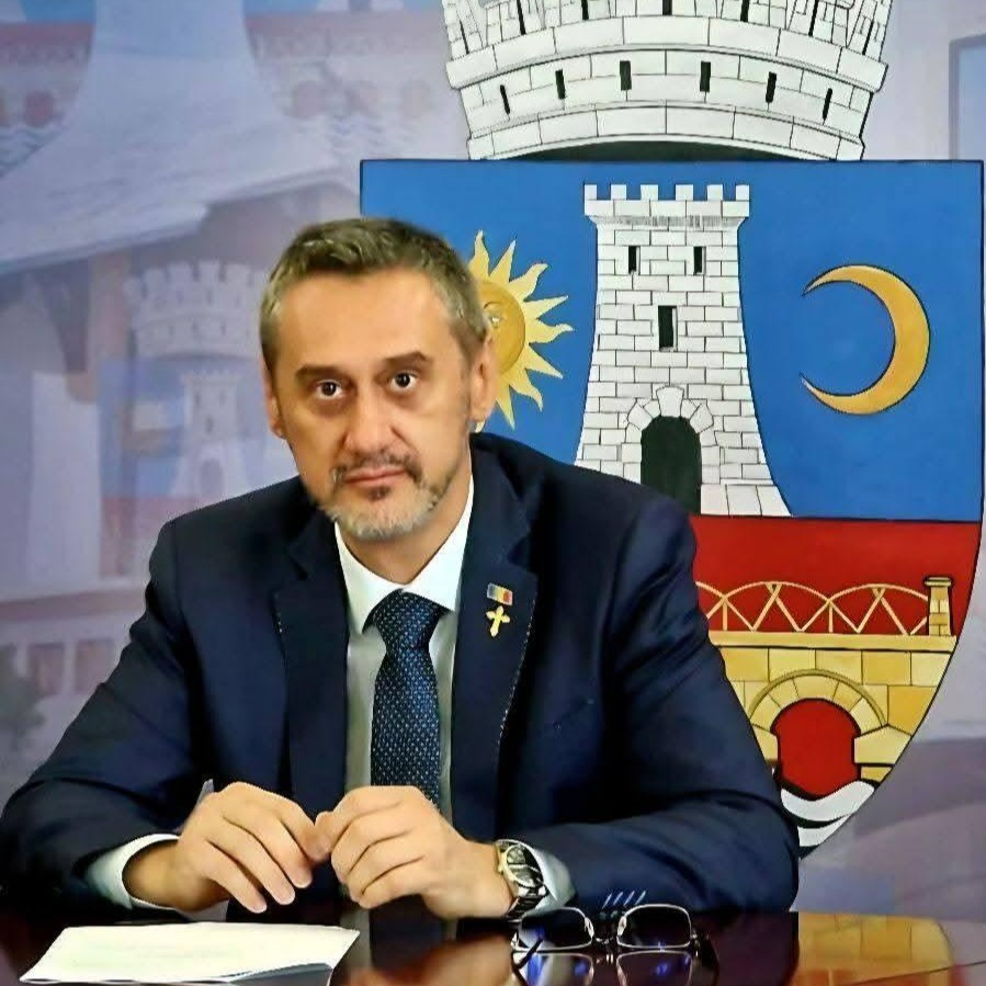 „A făcut și nici nu a furat”, motto-ul primarului De Mezzo