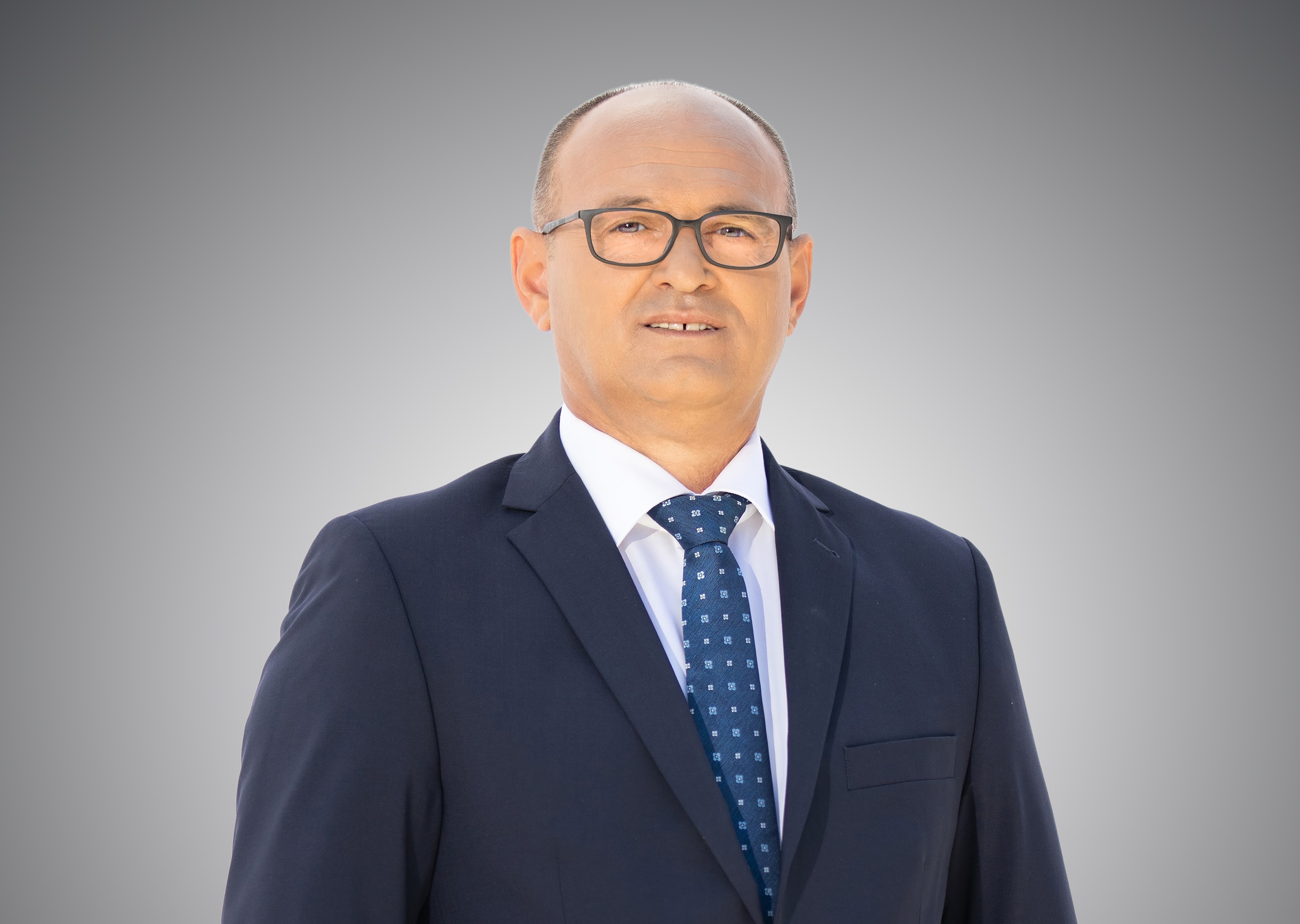 Viziune de primar: Ristea Valentin, primarul Comunei Șura Mică, județul Sibiu