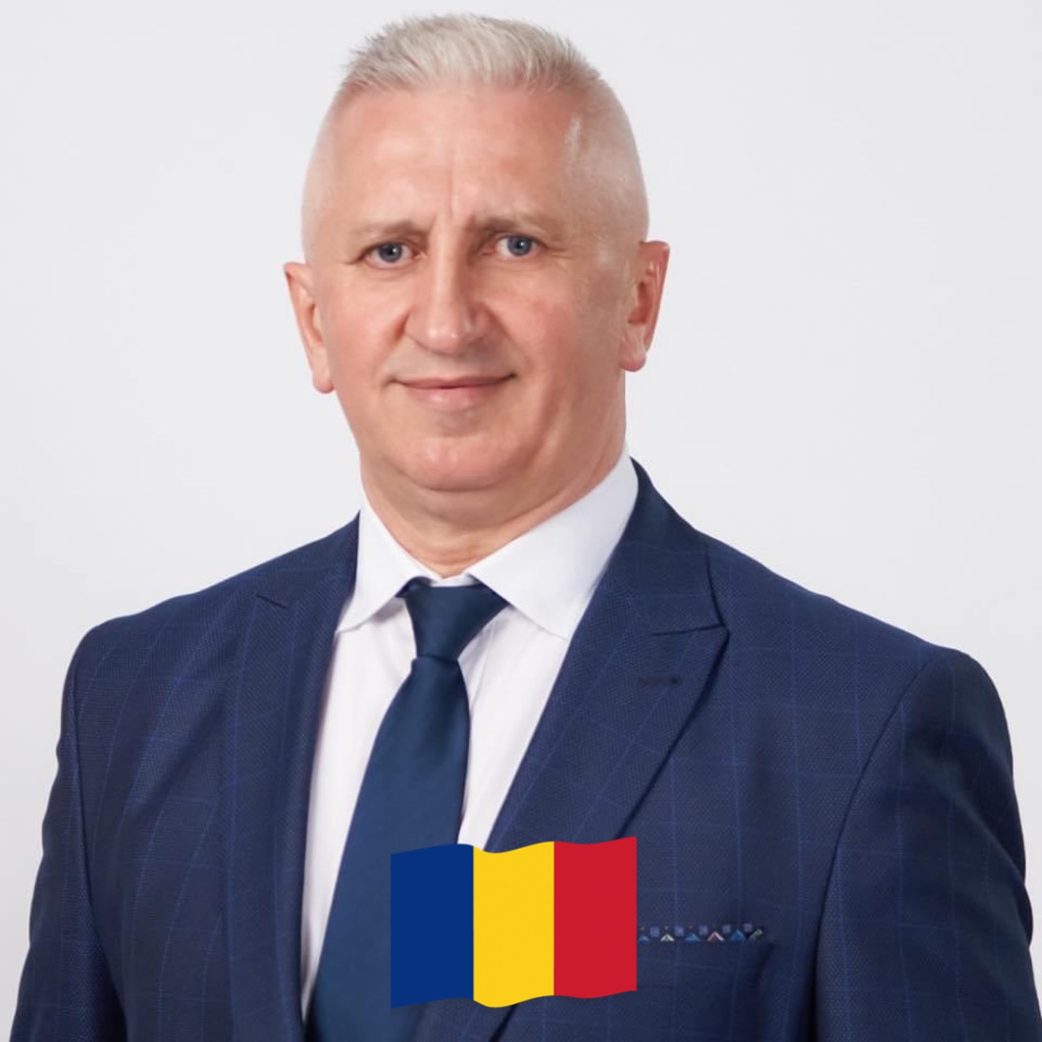 Viziune de primar: Vasile Iliuț, primarul orașului Vicovu de Sus, județul Suceava