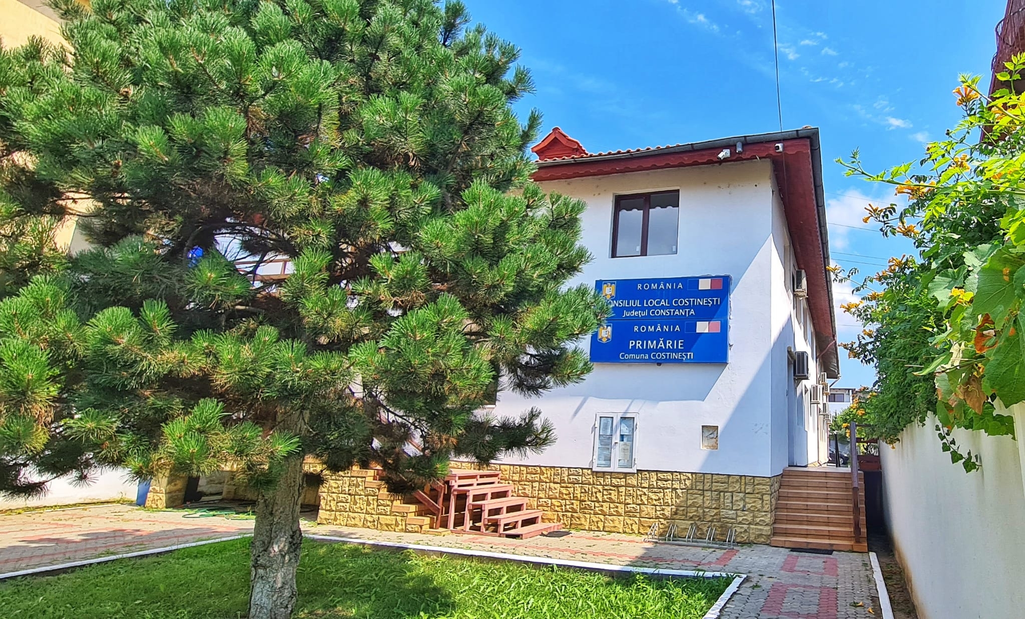 PRIMĂRIA COSTINEŞTI