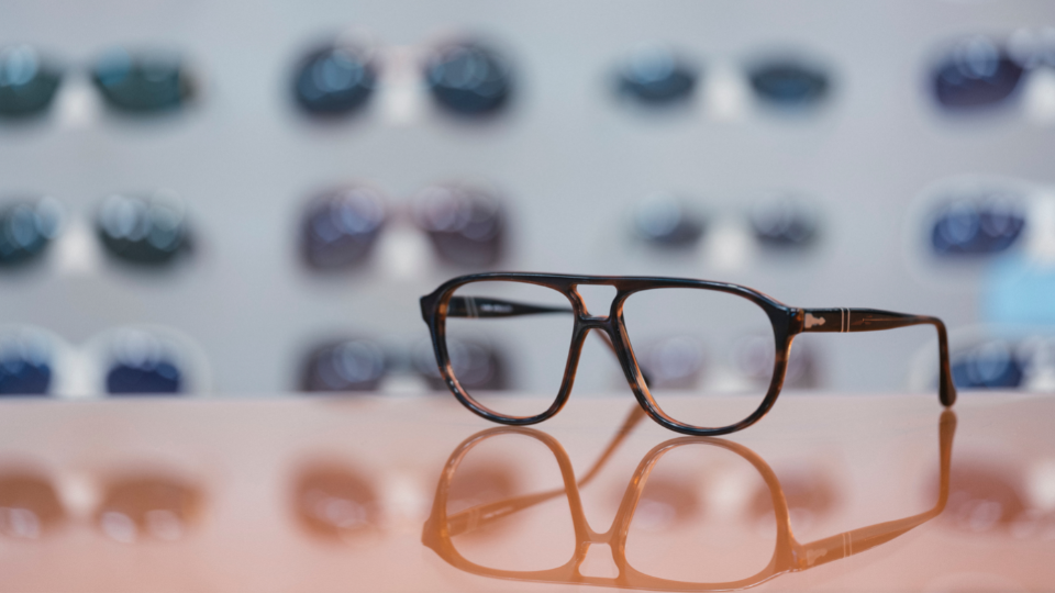 MEDIC OPTIC PROFESIONAL SRL