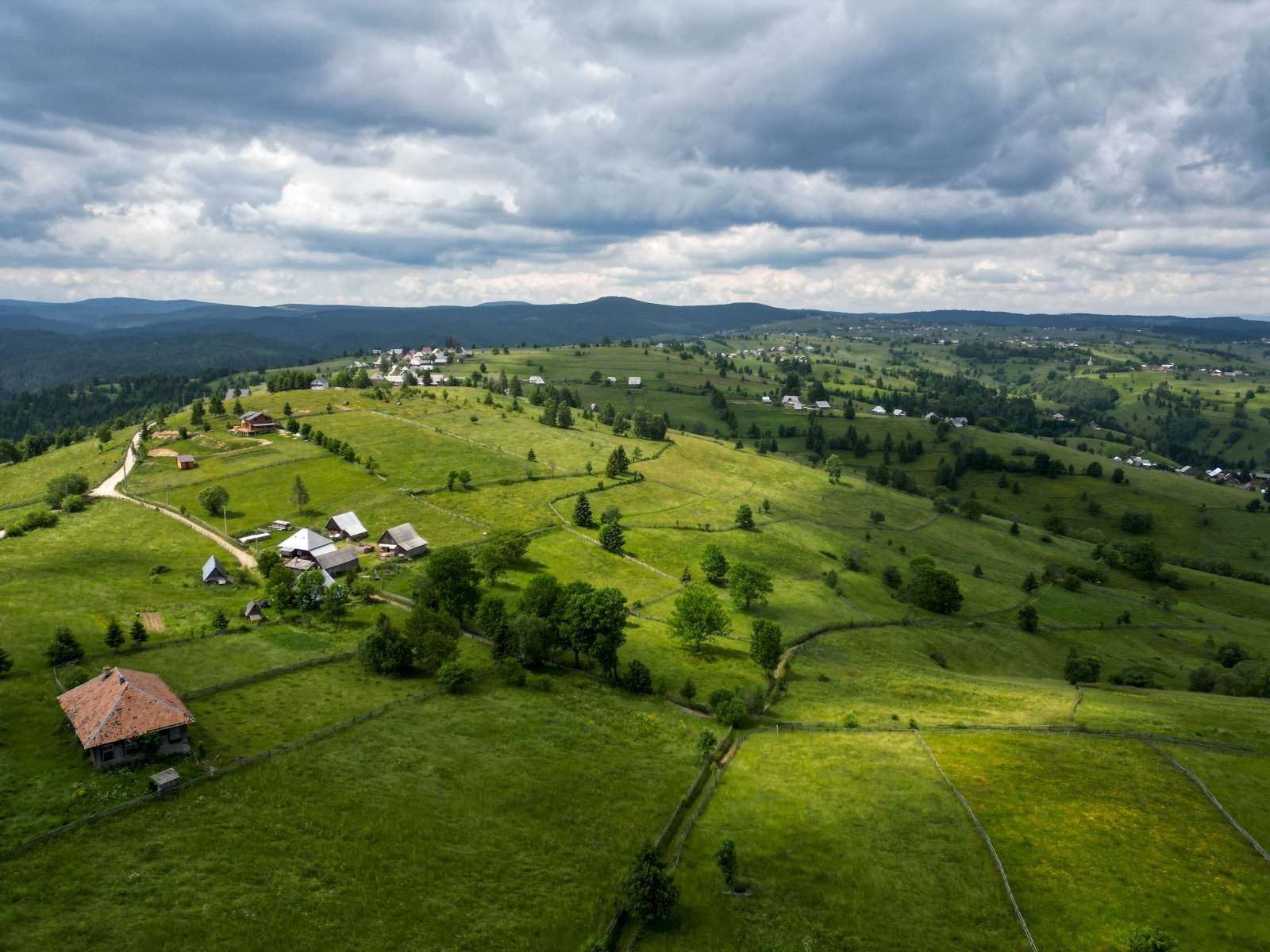 PRIMĂRIA MĂGURI-RĂCĂTĂU