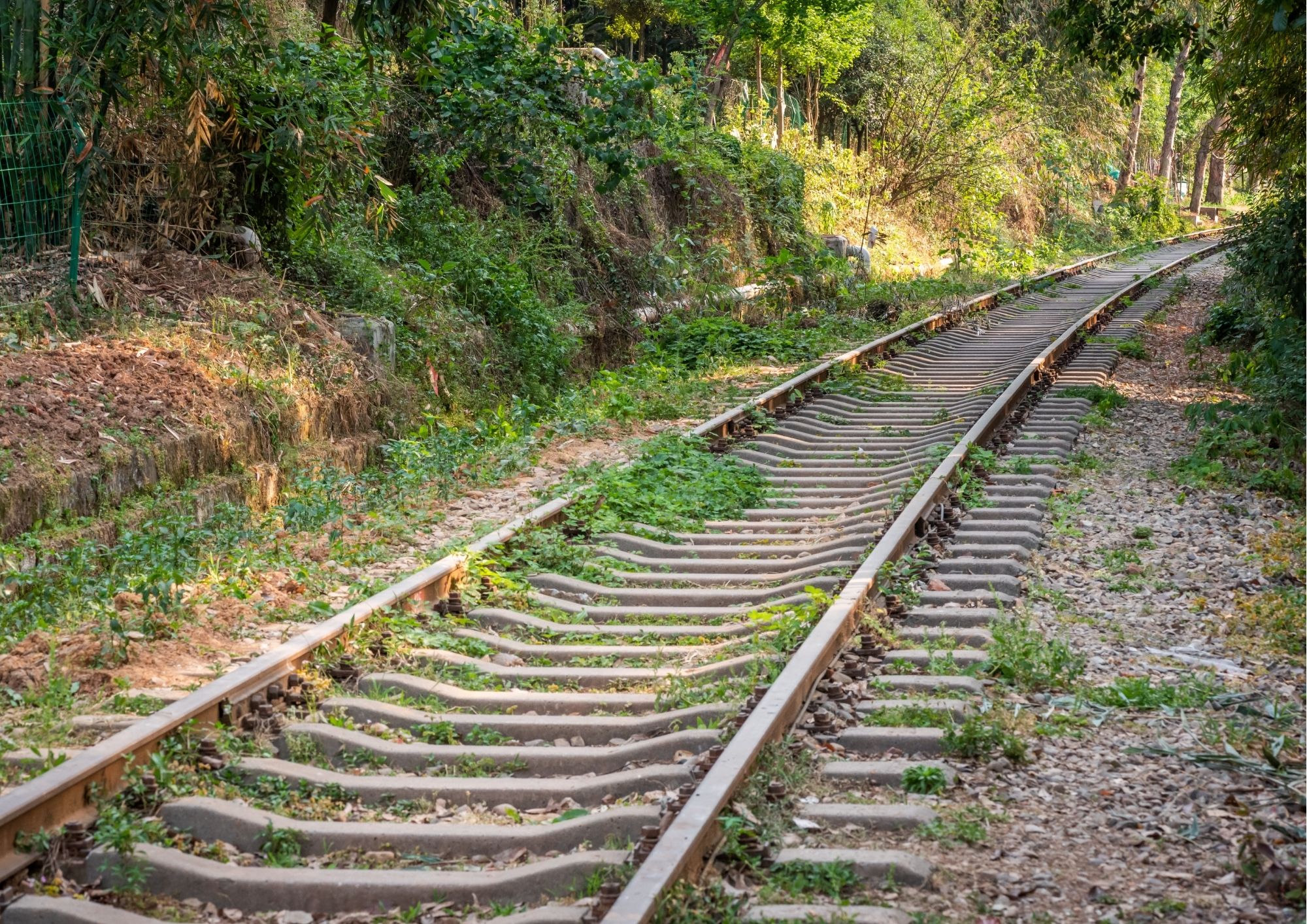 CONSTRUCTII FEROVIARE DRUMURI PODURI SRL