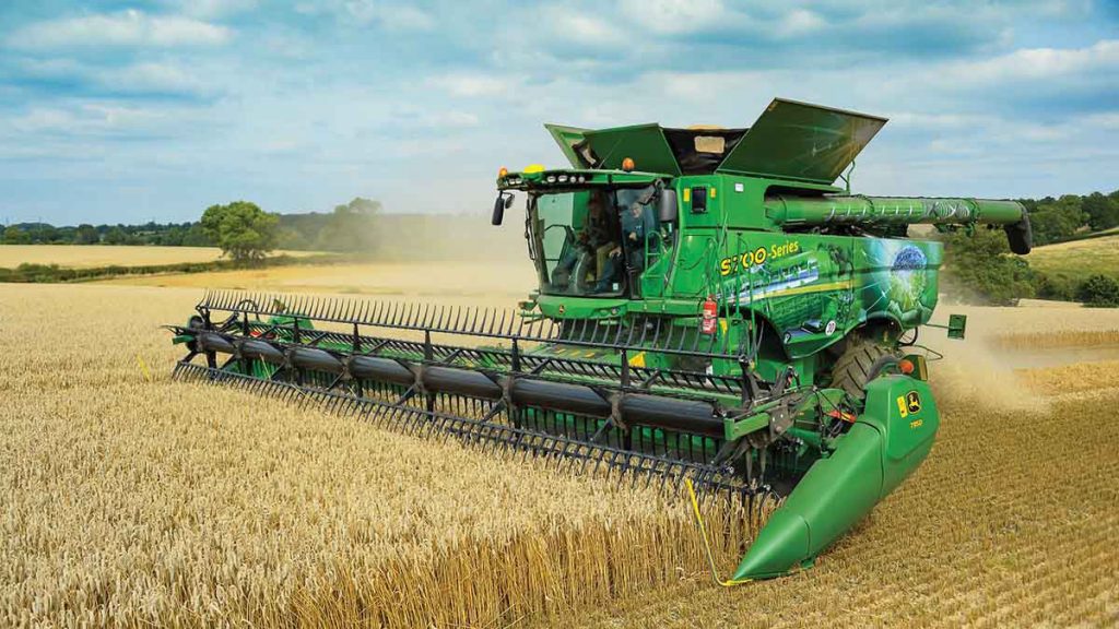 180817-p106-107-john-deere-s700-combine-99401-1200x675-1-1024x576.jpg
