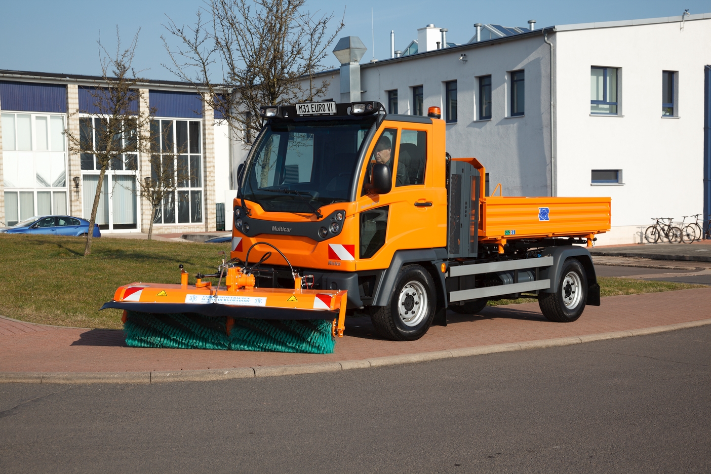 IMG_1495_Kehren mit Walze.jpg