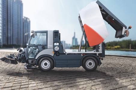 CM 2200 Behaelter.jpg