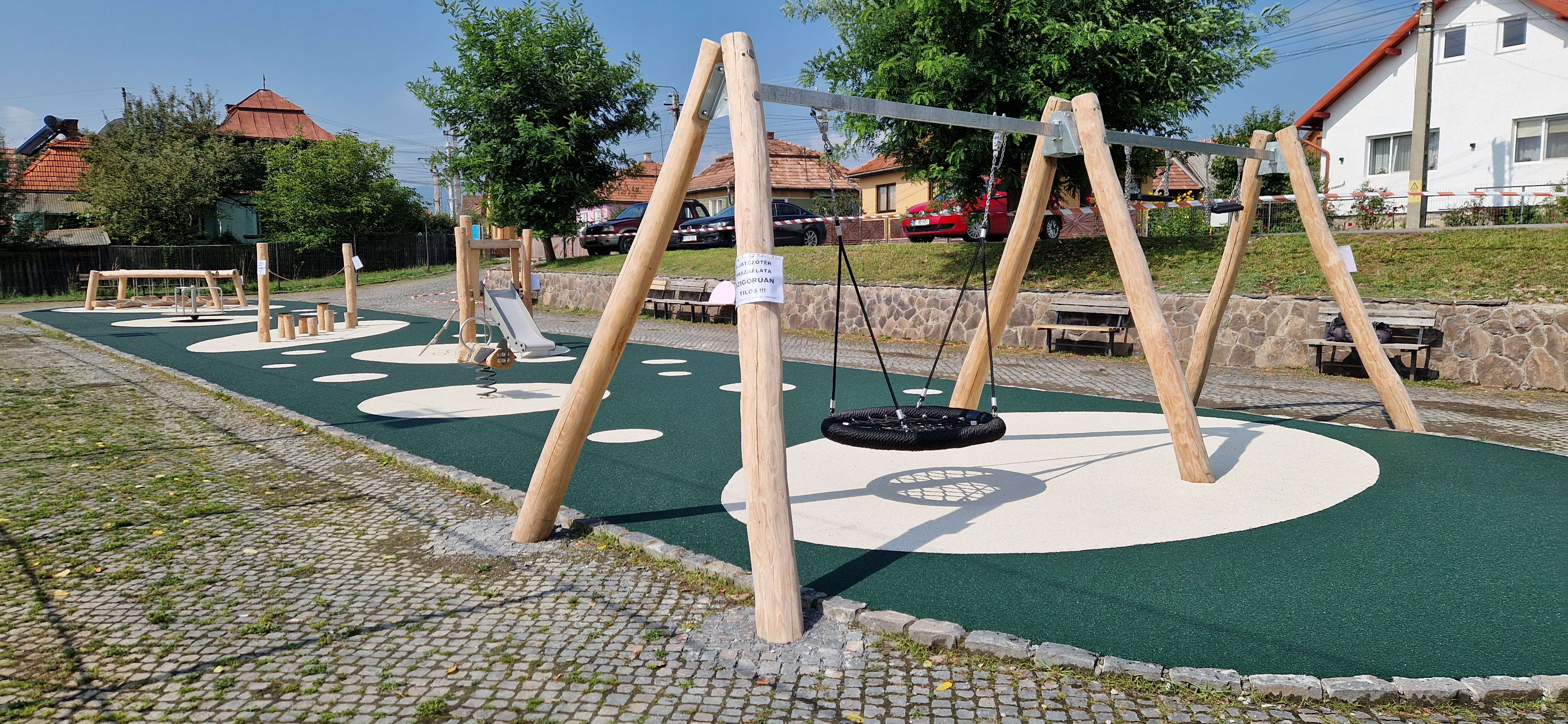 Spatiu joaca exterior Remetea_Harghita (21).jpg