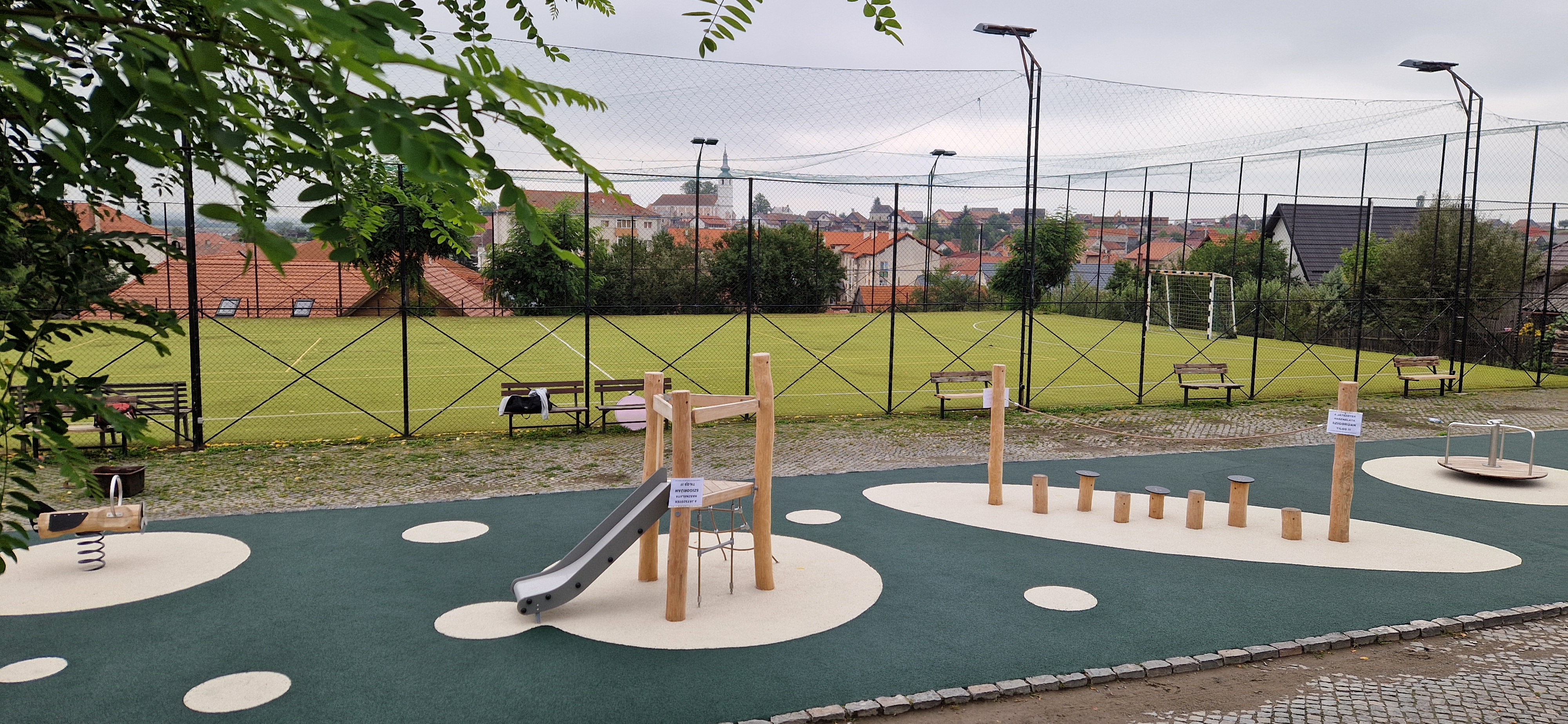 Spatiu joaca exterior Remetea_Harghita (7).jpg