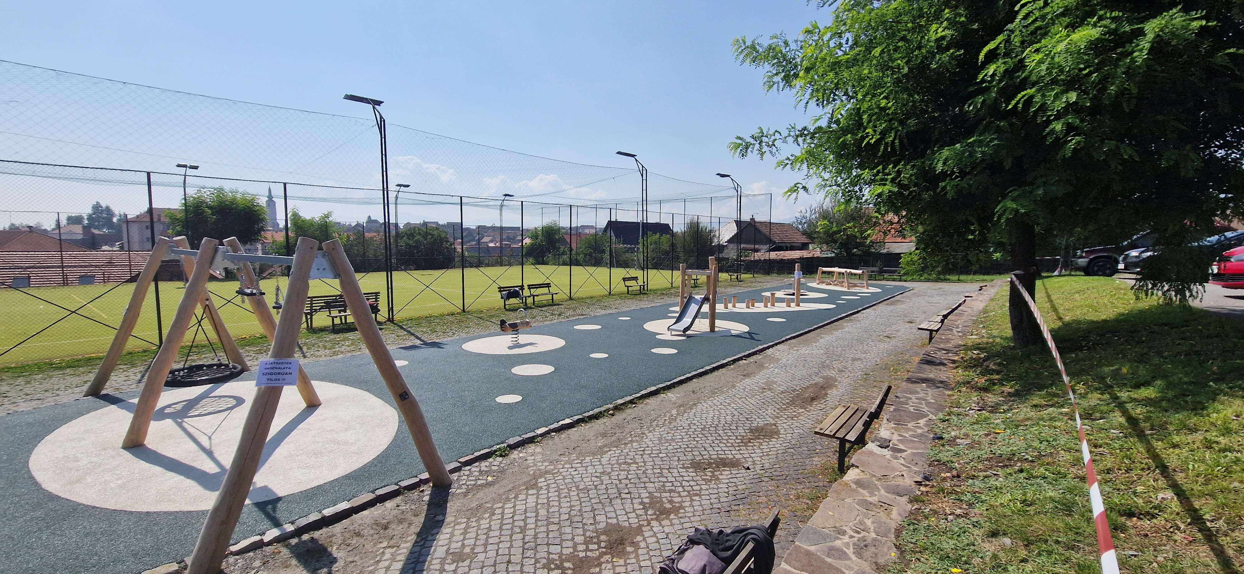 Spatiu joaca exterior Remetea_Harghita (1).jpg