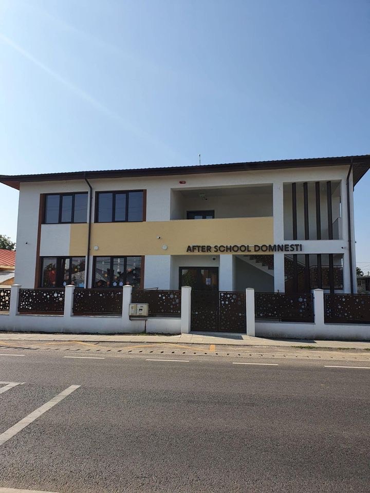 AfterSchoolDomnesti.jpeg