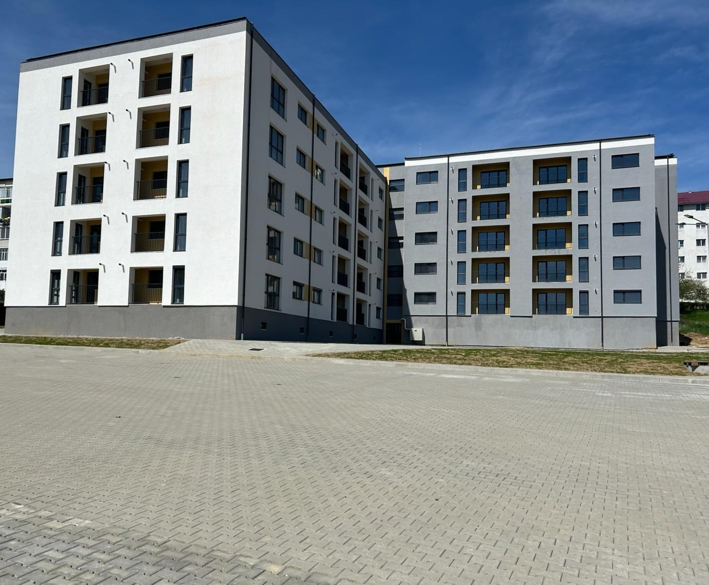 BlocANLcu60apartamente.jpg