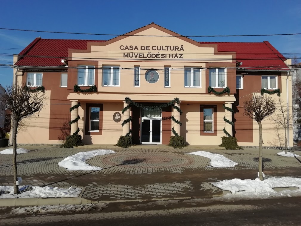 CasadeculturaSanzieni.jpg
