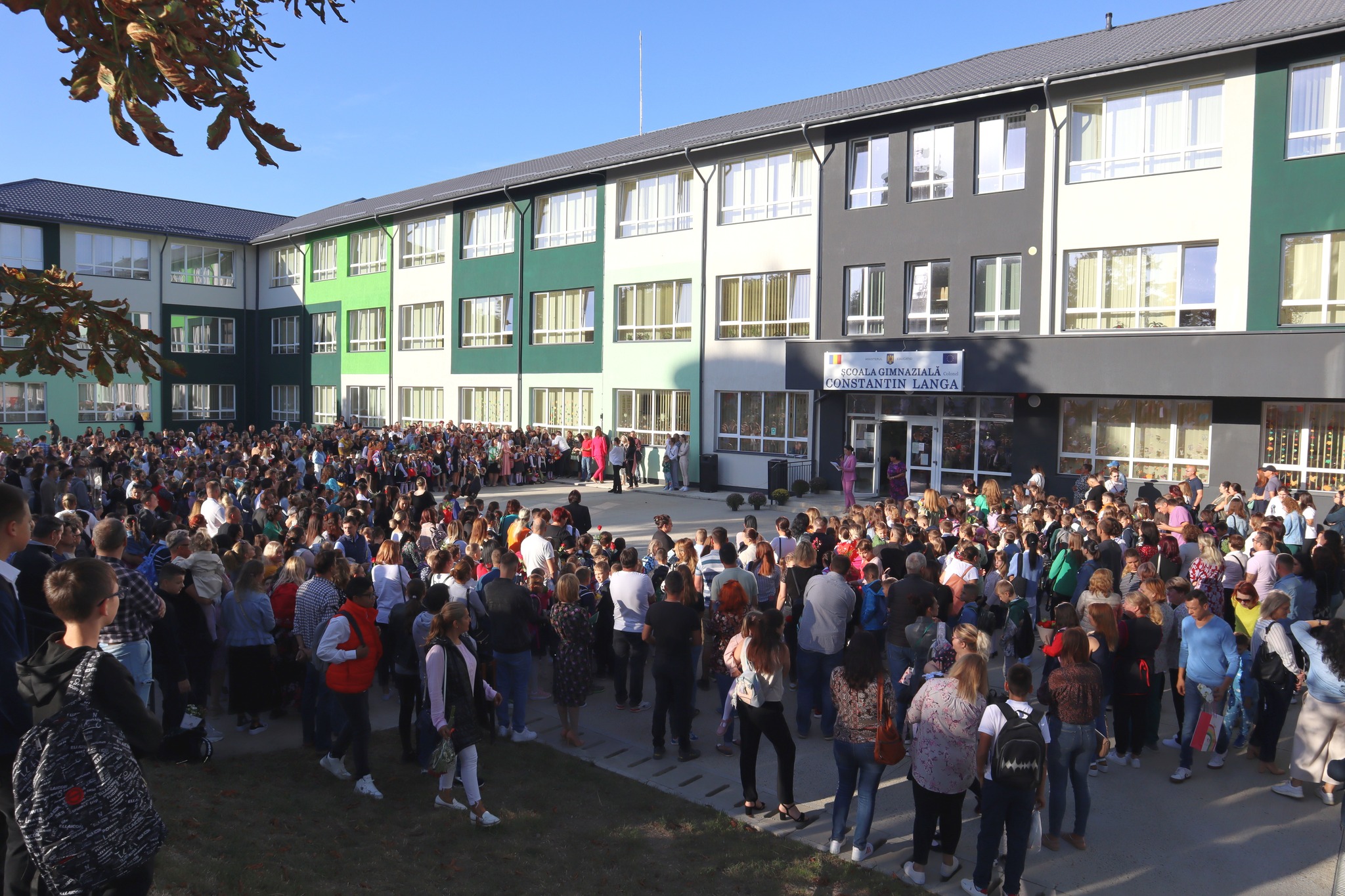 DeschidereanscolarScoalaLangaMiroslava.jpg