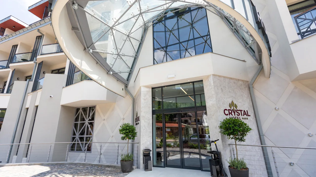 hotel-crystal-galleryhotel-crystal_hotel3.jpg