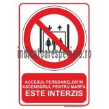 ioz22_interzis-accesul-in-ascensorul-de-marfa.jpg