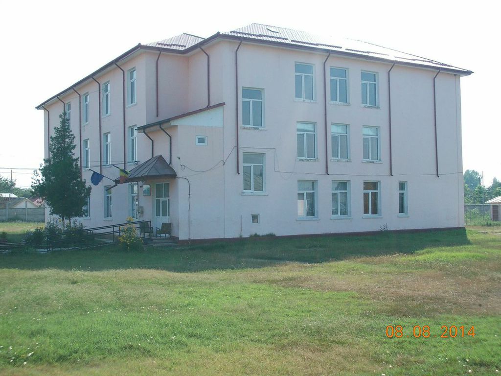 Școala Gimnazială nr. 2 Modelu