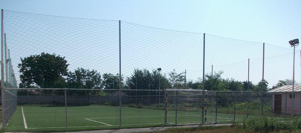 Teren sintetic minifotbal Școala nr. 2 Modelu