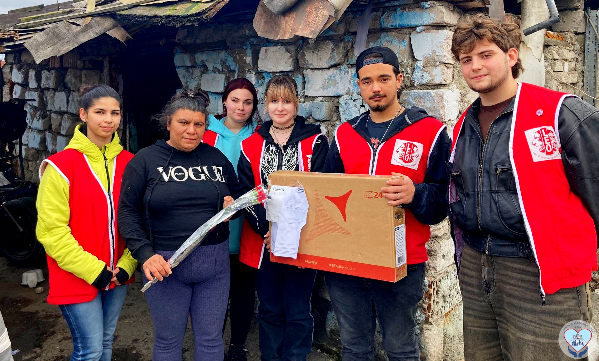 Voluntarii de la Cluburile Lions și Leo Deva Sarmizegetusa, în sprijinul familiilor vulnerabile