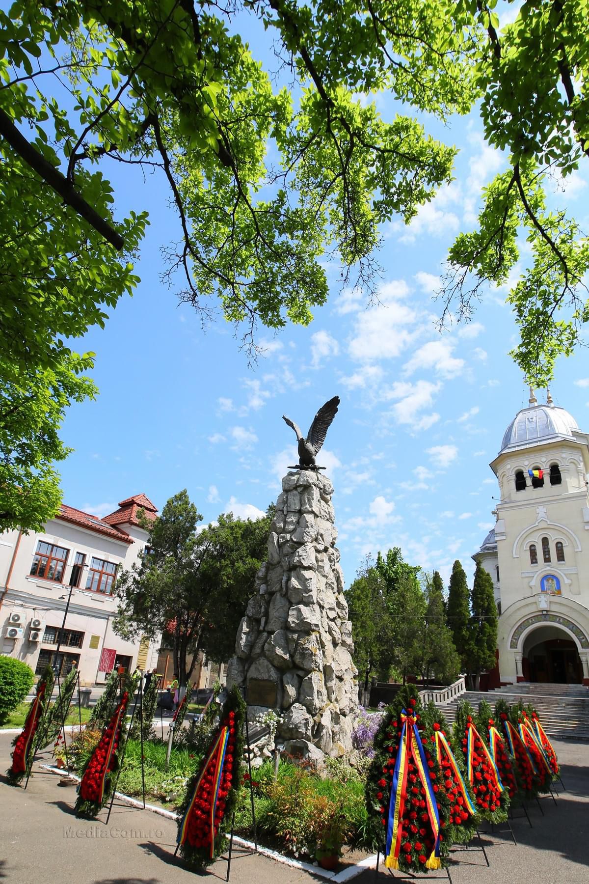 Cu prilejul sărbătoririi Zilei Independenței Naționale a României și Zilei Europei, Primăria Municipiului Turda, organizează o ceremonie publică