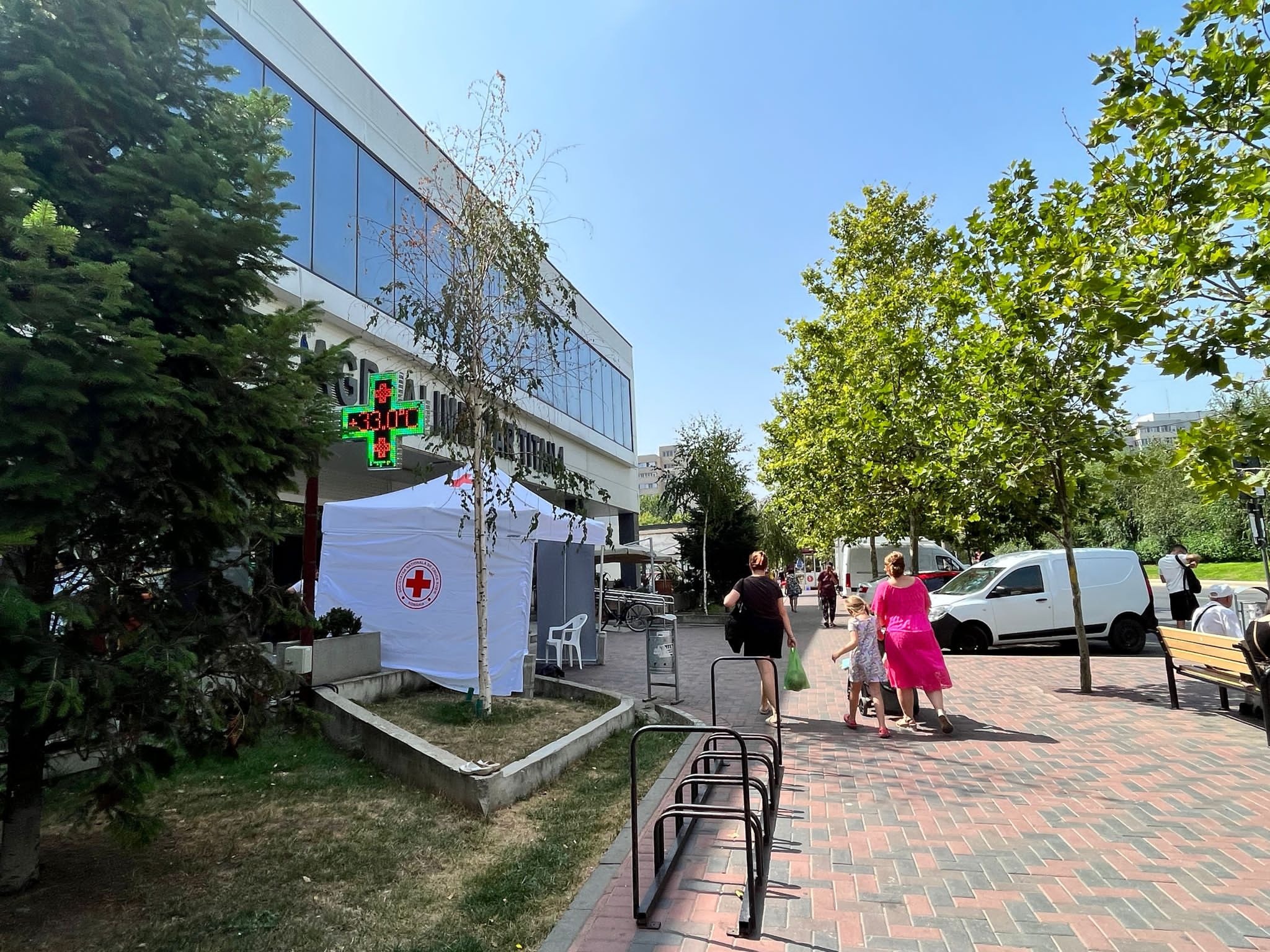Punctele de prim-ajutor și hidratare, reactivate în Sectorul 3 pe perioada caniculei