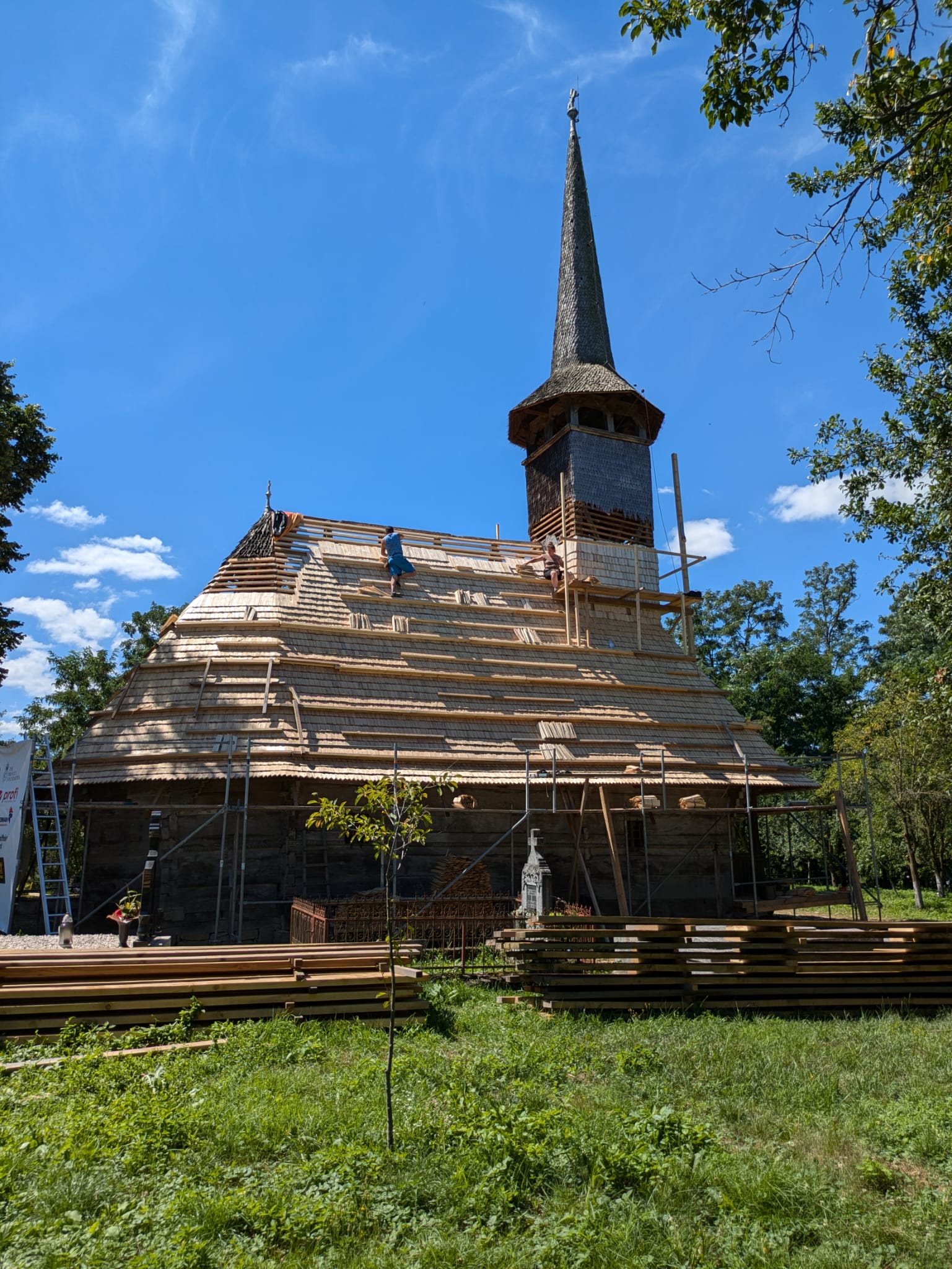 Lucrări pentru salvarea și conservarea Bisericii de lemn din Abram