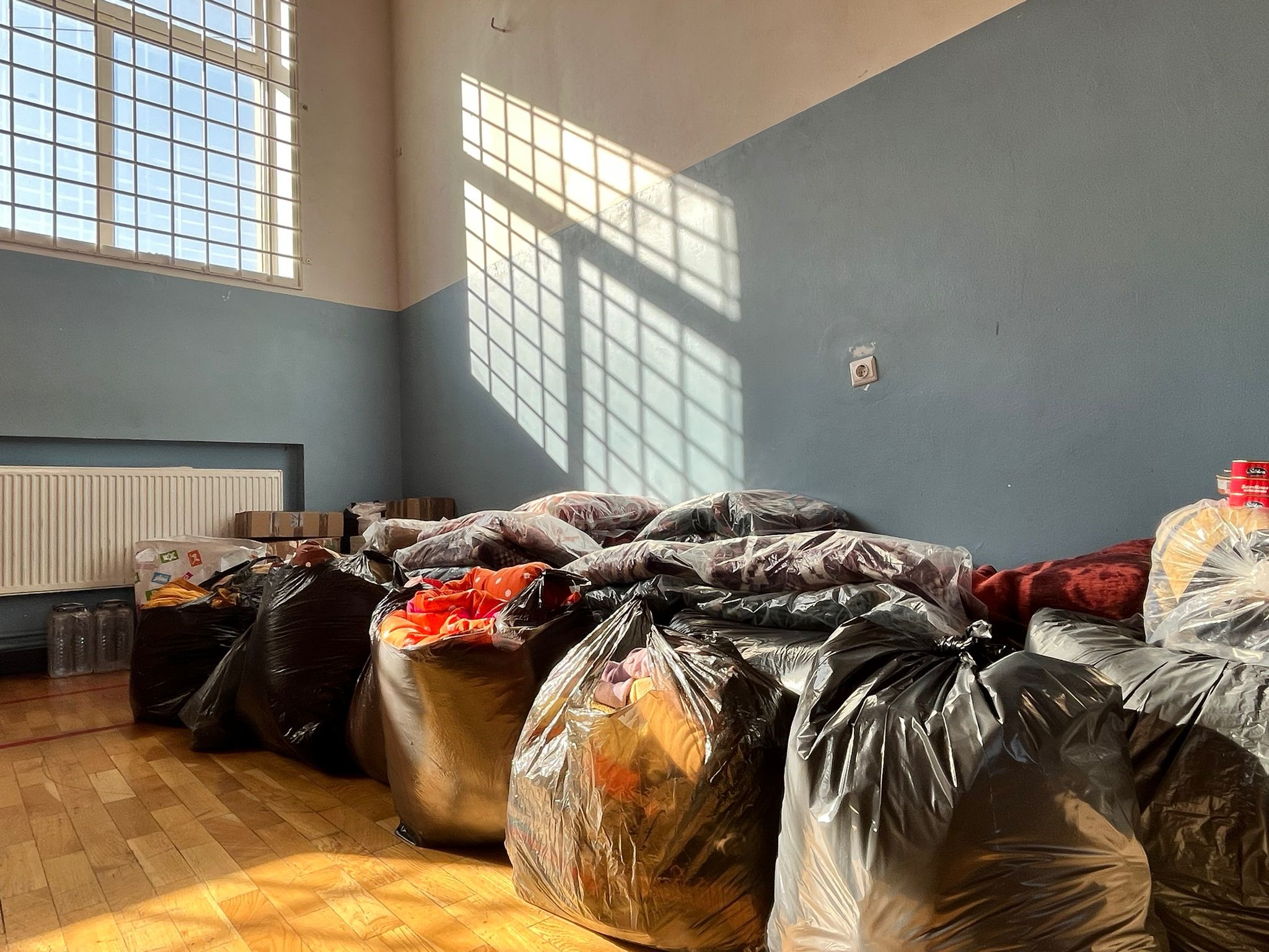 Solidaritate pentru Turcia. Sute de pachete donate deja de cetățenii Sectorului 3