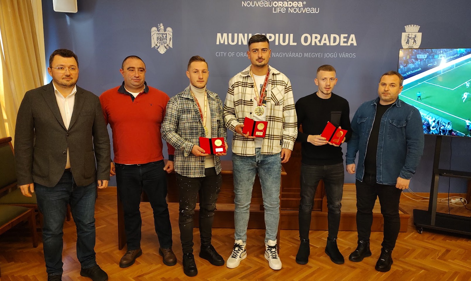 Primăria Oradea i-a premiat pe cei trei bihoreni campioni la minifotbal