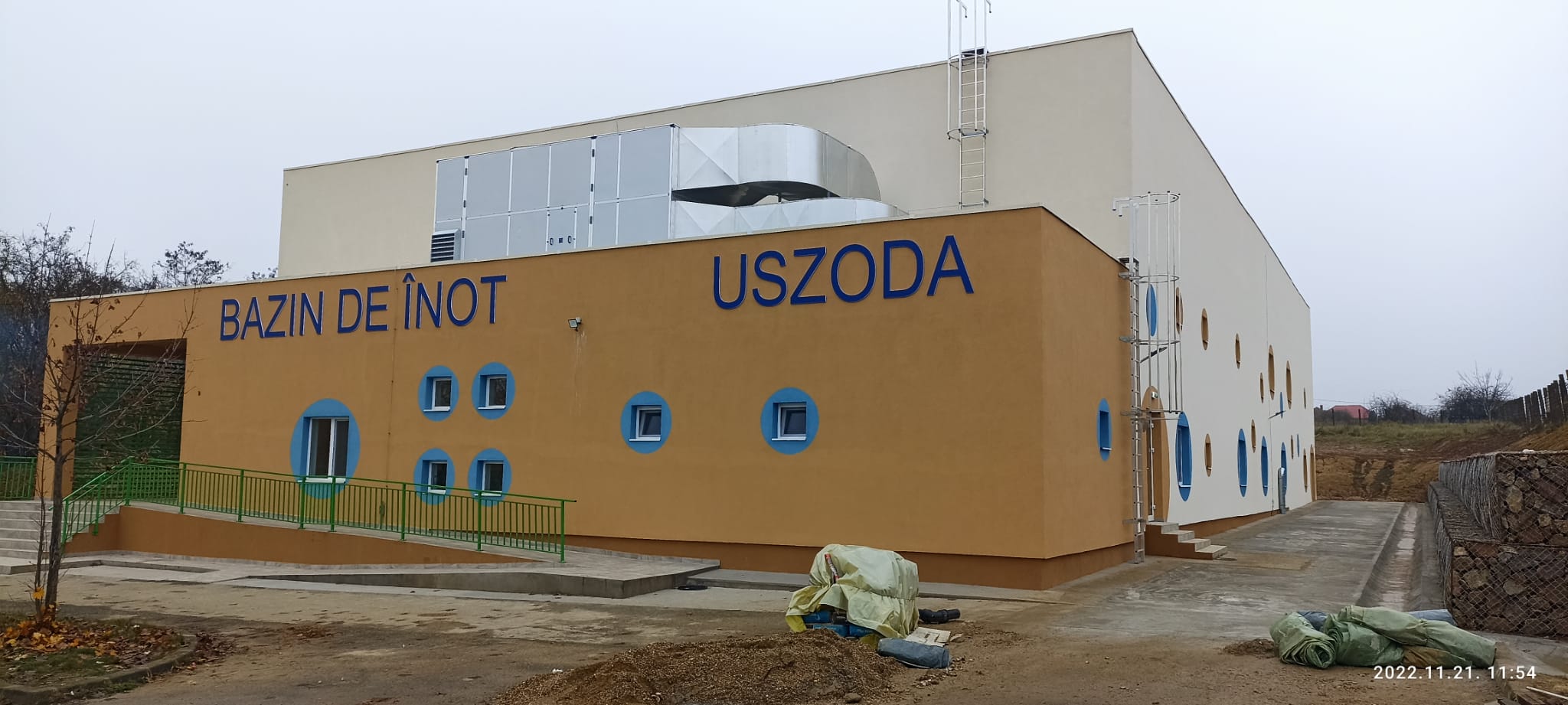 S-au finalizat lucrările la bazinul didactic de înot din Marghita