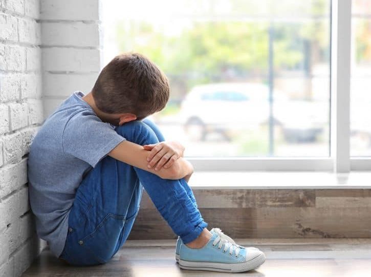 Peste 80 de copii cu părinţii plecaţi în străinătate, monitorizați de DAS Deva!