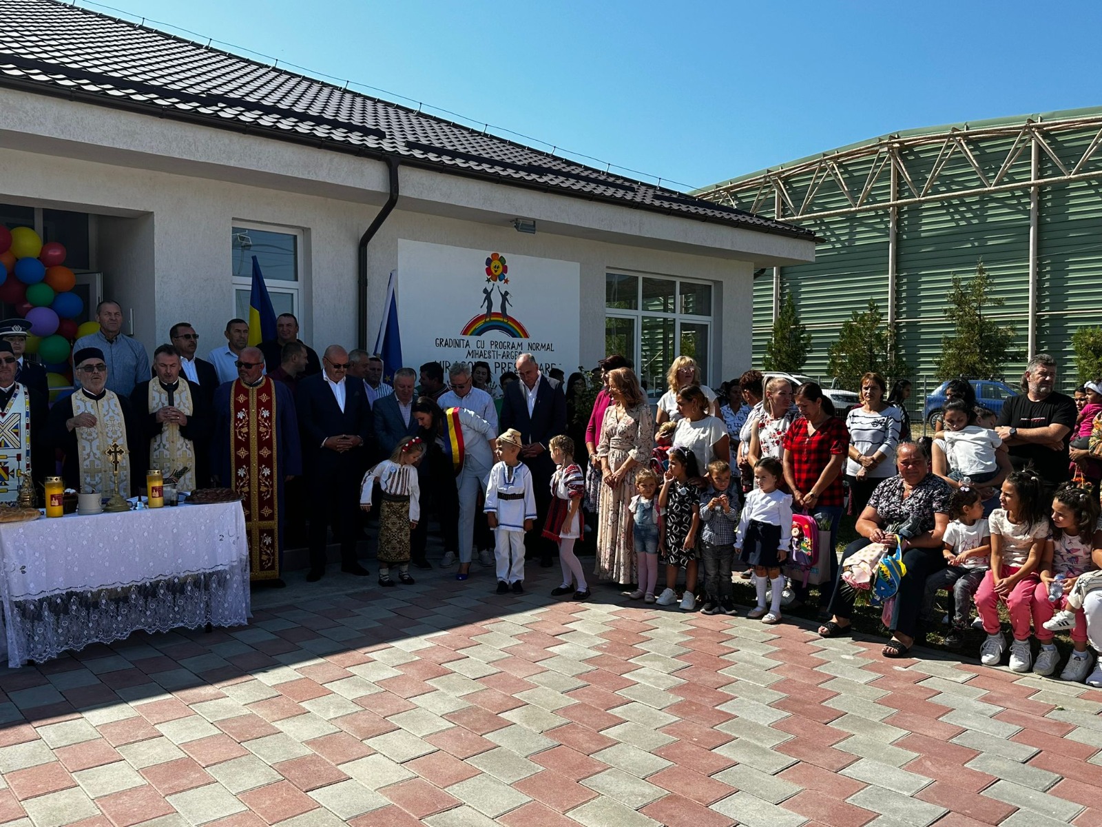 Conducerea Consiliului Județean Argeș a participat, la debutul noului an școlar