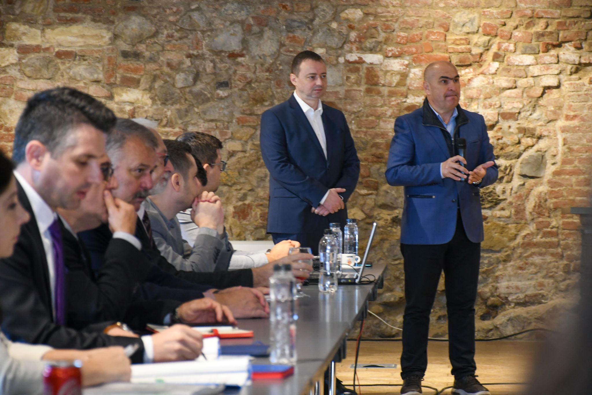 Reuniune bilaterală româno-maghiară, la Oradea