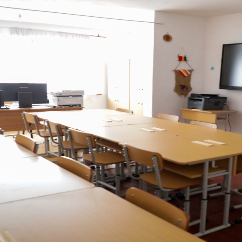 Dotări moderne pentru copiii din școlile speciale din Vrancea