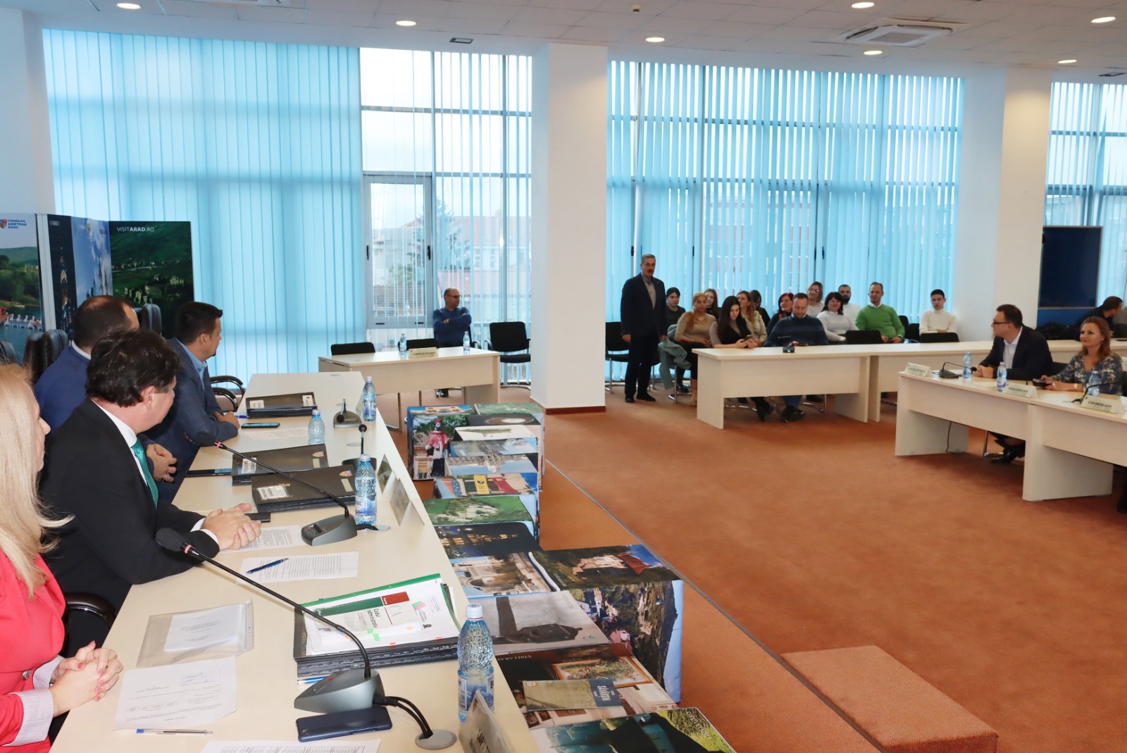 Burse pentru elevii din învățământul special!