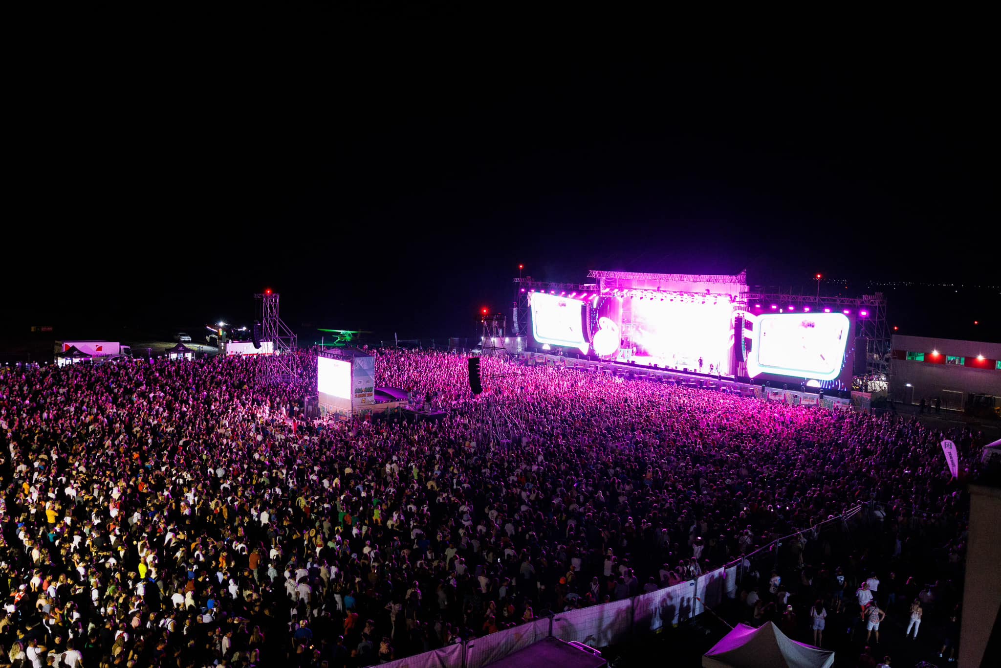 Forza ZU la Maramu’ a unit peste 75.000 de oameni pe cea mai mare scenă văzută în Maramureș!