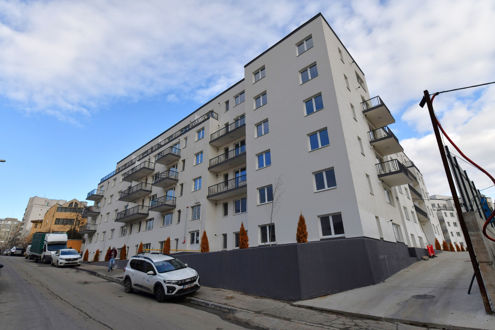 Primele locuințe sociale construite în ultimii 20 de ani în București. 242  de apartamente sunt gata, în Sectorul 6