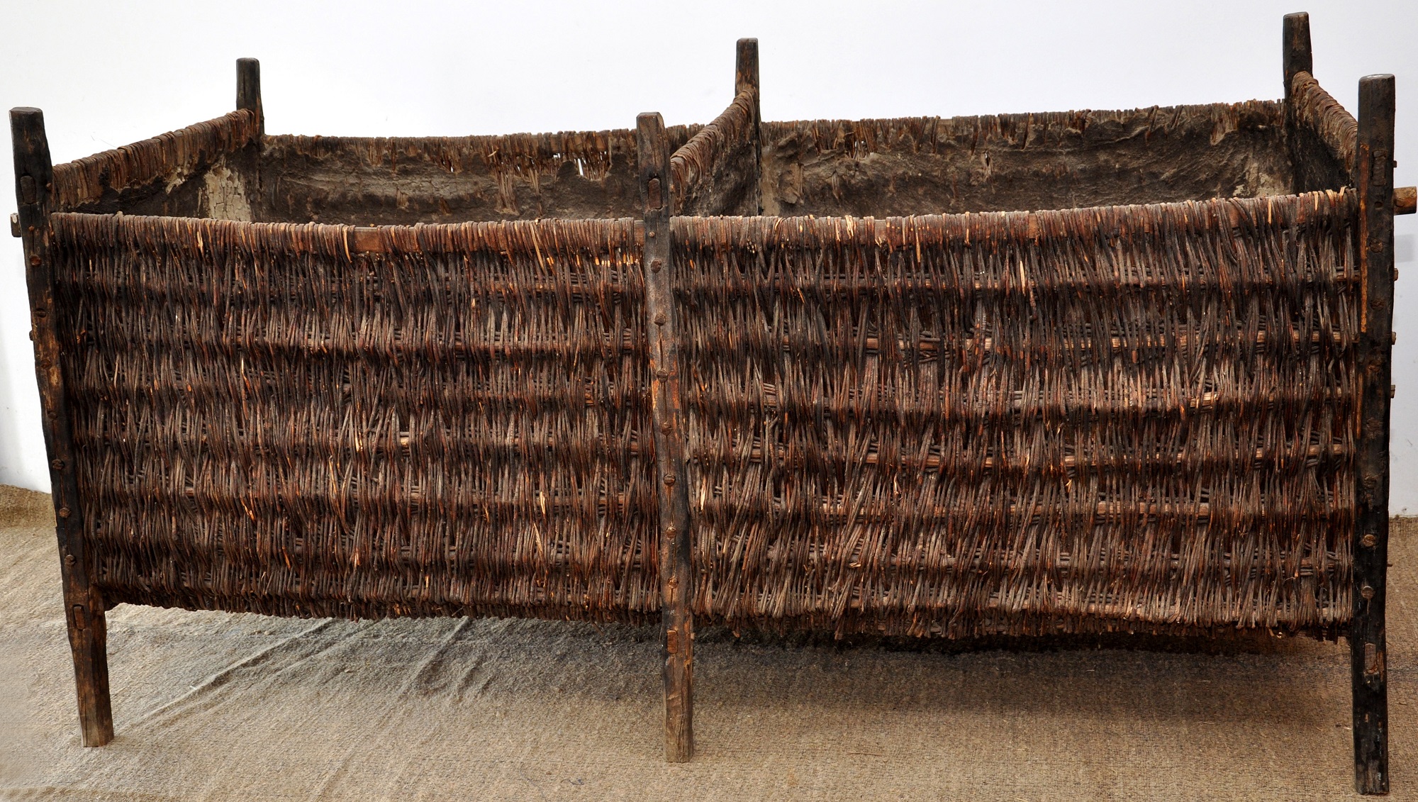 Muzeul Naţional al Agriculturii prezintă:   Coşul pentru cereale