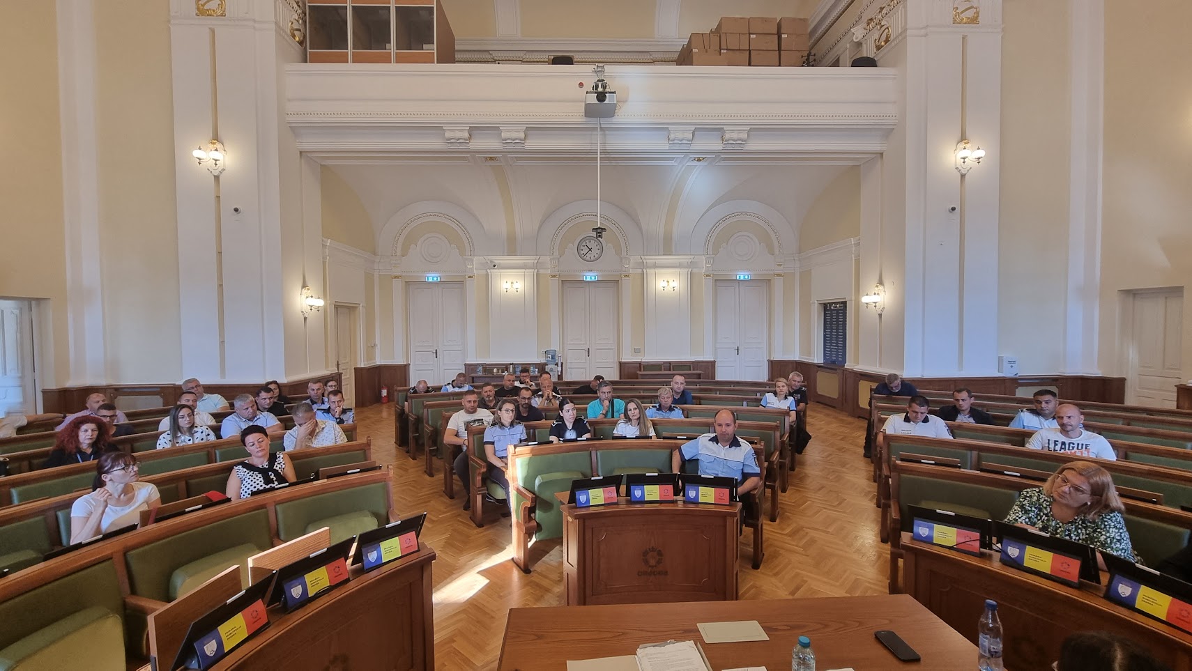 Dezbatere privind planul teritorial cadru de acțiune pentru siguranța școlară în  anul școlar 2023 - 2024