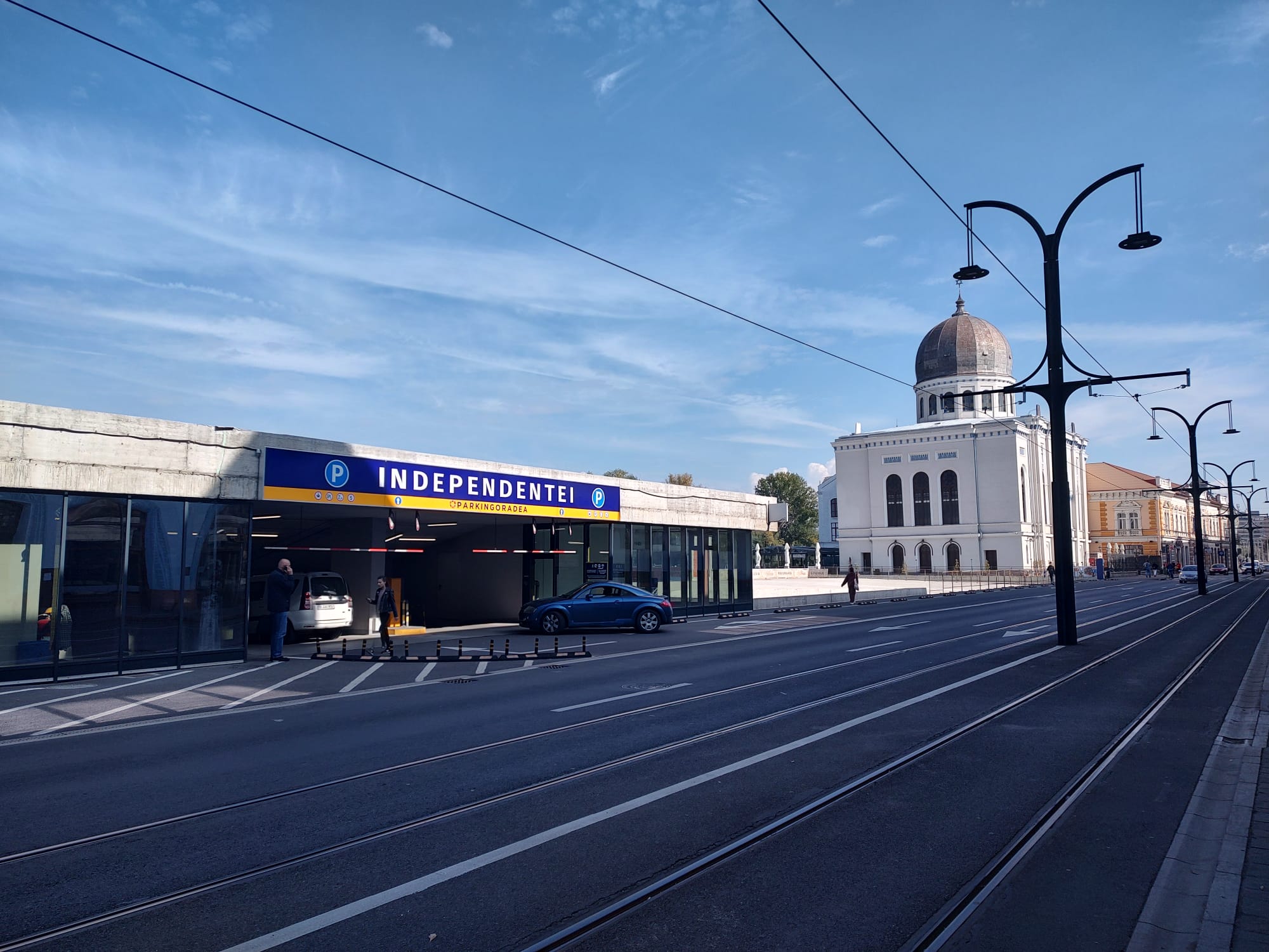 Cei care vin la Oradea Festifall au la dispoziție parcările  Independenței și Barițiu