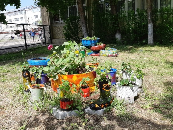 Start vot! “Cel mai frumos spaţiu verde din jurul şcolii”