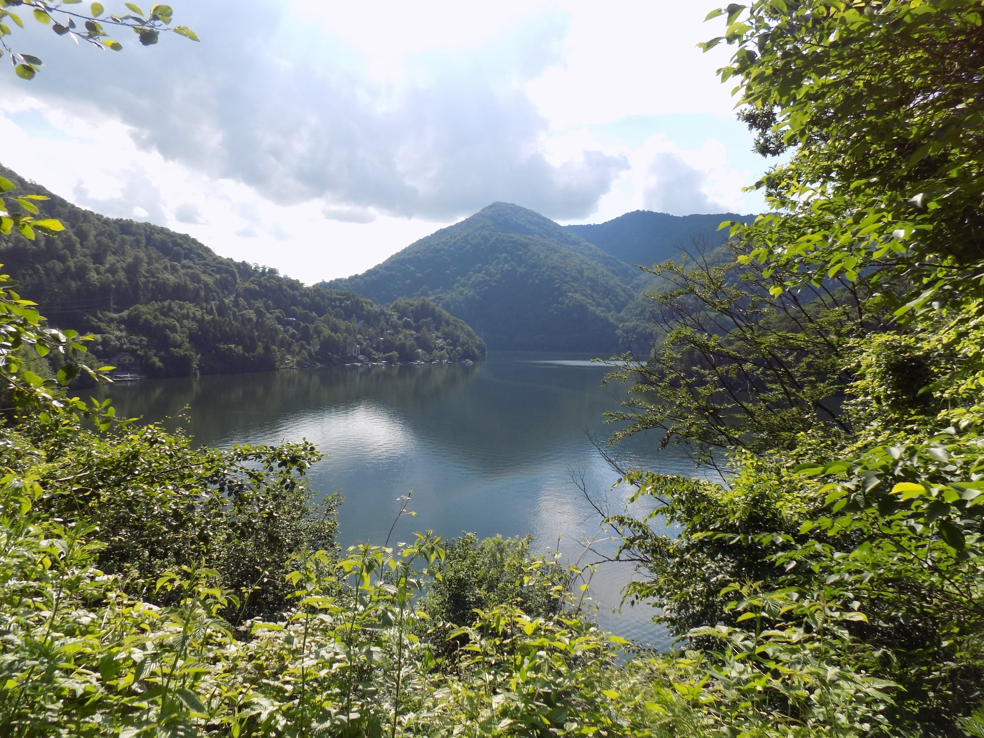 Consiliul Județean Cluj a obținut omologarea tuturor traseelor turistice montane din județ