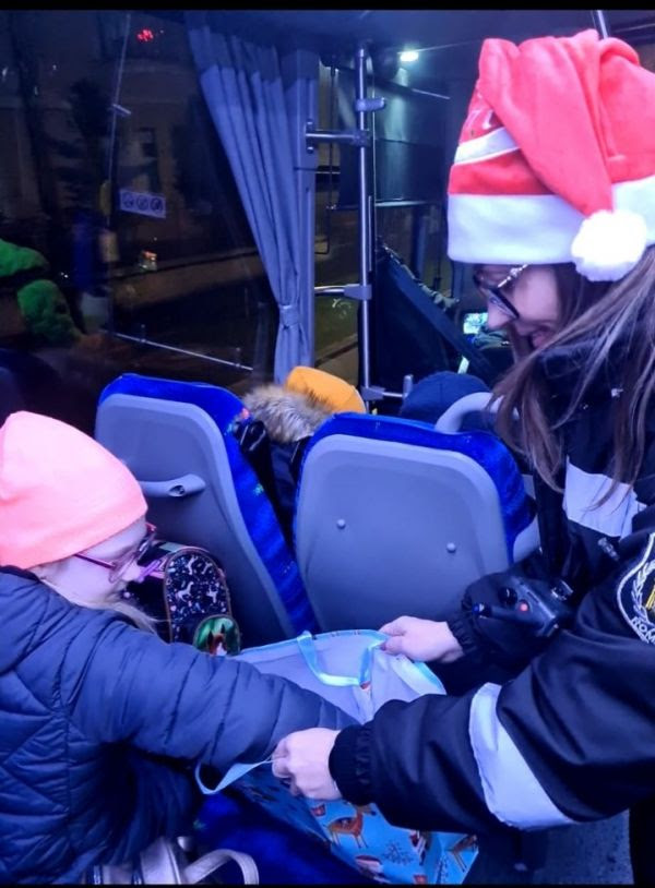 Moș Nicolae a călătorit cu autobuzele școlare
