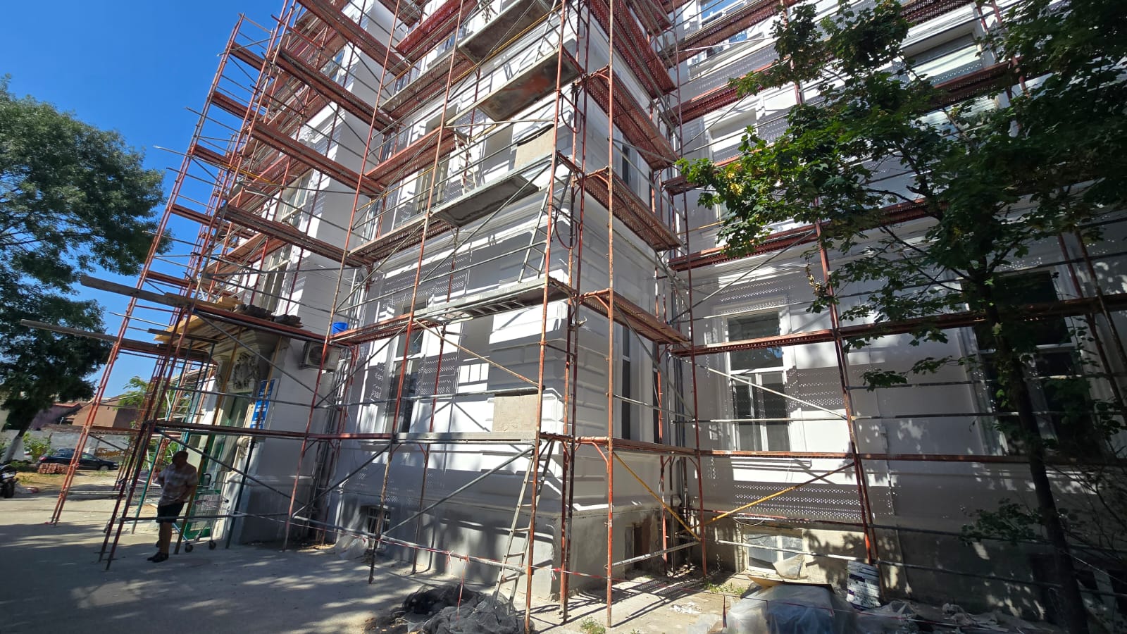 Iustin Cionca: ”Am început reabilitarea celui mai vechi spital din Arad!”