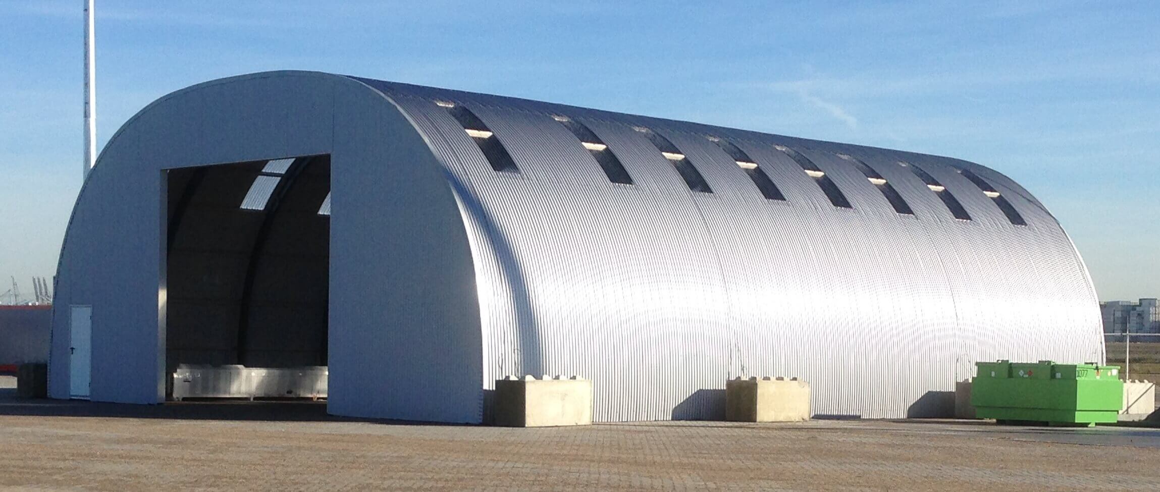 Vindem hale metalice demontabile ,diferite dimensiuni ,diferite culori .