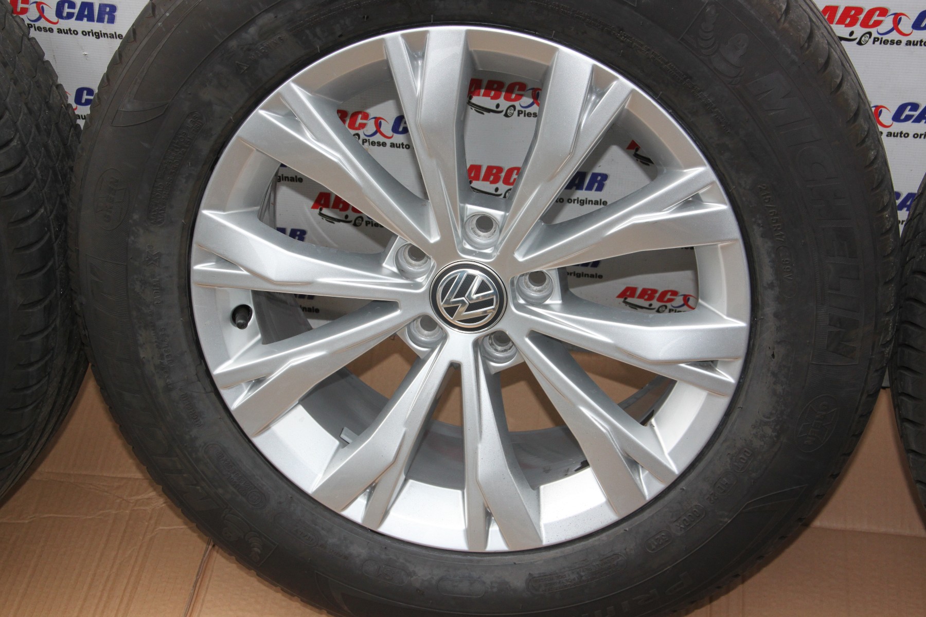 Set jante aliaj Borbet R17, ET40 VW Tiguan (AD1) 2016-In prezent 5NA601025