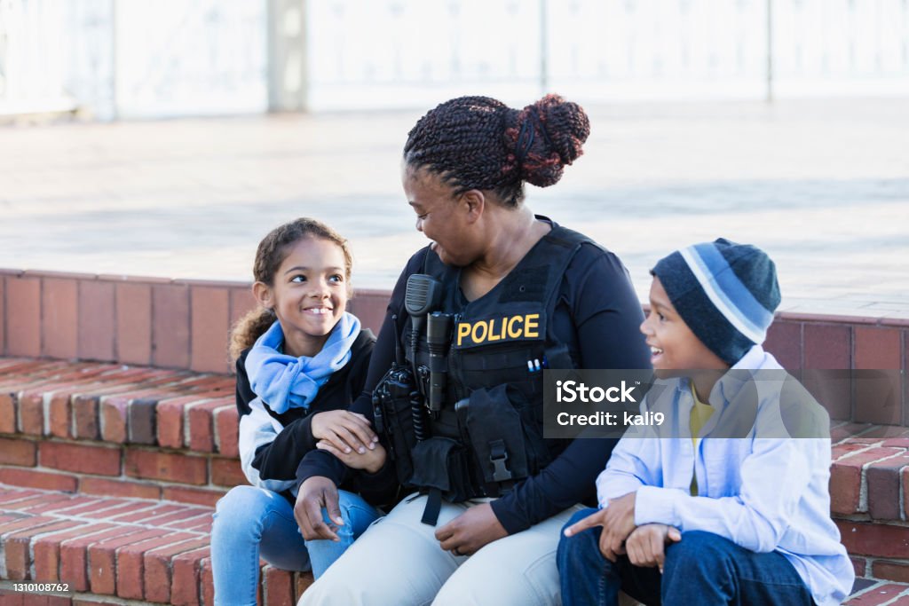 POLITIE LOCALA-ORDINE SI SIGURANTA PUBLICA - CURS ONLINE